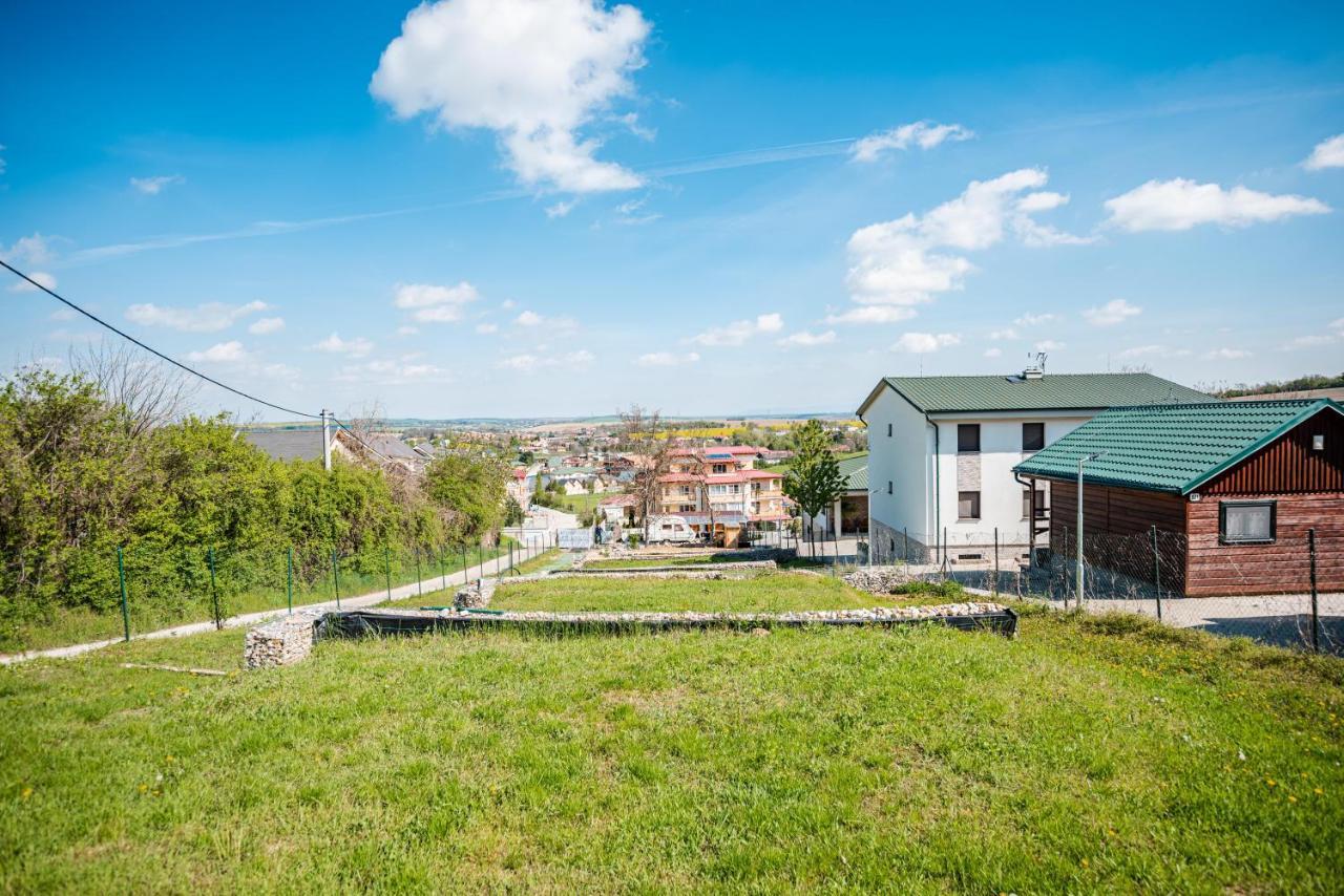 Gabion Garden Hotel Podhájska Exterior photo